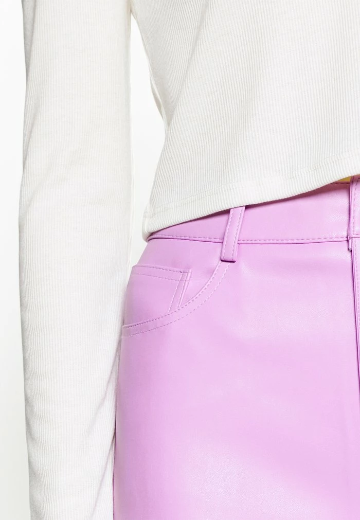 NA-KD HIGH WAIST PANTS - Pantalon Classique - Lilac 4 NA-KD HIGH WAIST PANTS - Pantalon Classique - Lilac – Image 4