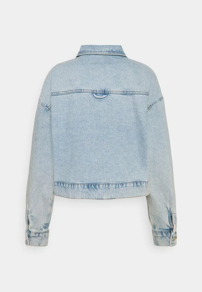 NA-KD CROPPED JACKET - Veste En Jean - Light Blue 2 NA-KD CROPPED JACKET - Veste En Jean - Light Blue – Image 2