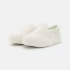 NA-KD BASIC TRAINERS - Mocassins - White -NA-KD Soldes Magasin 70cb7c3ba8124e7982ab24d169b8bfee