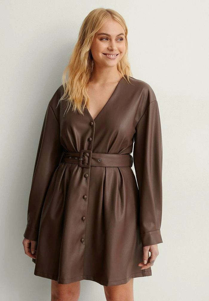 NA-KD Robe Chemise - Brown 4 NA-KD Robe Chemise - Brown – Image 4