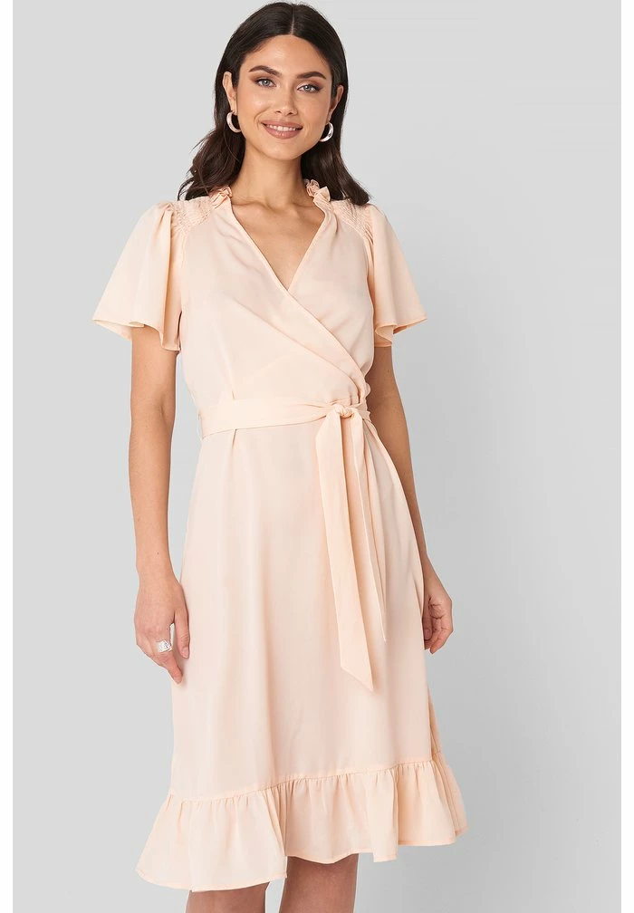 NA-KD Robe De Jour - Light Pink 1 NA-KD Robe De Jour - Light Pink
