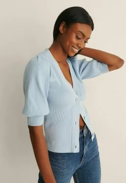 NA-KD MIT PUFFSCHULTER - Gilet - Dusty Light Blue