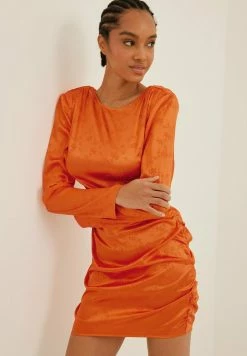 NA-KD TWISTDETAIL HINTEN - Robe De Soirée - Orange