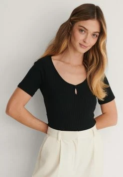 NA-KD T-shirt Basique - Black