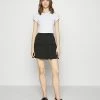 NA-KD PAMELA REIF X ZALANDO RECYCLED FRILL MINI SKIRT - Minijupe - Black -NA-KD Soldes Magasin 7910c15e6e434472a2cede2f4b71e542
