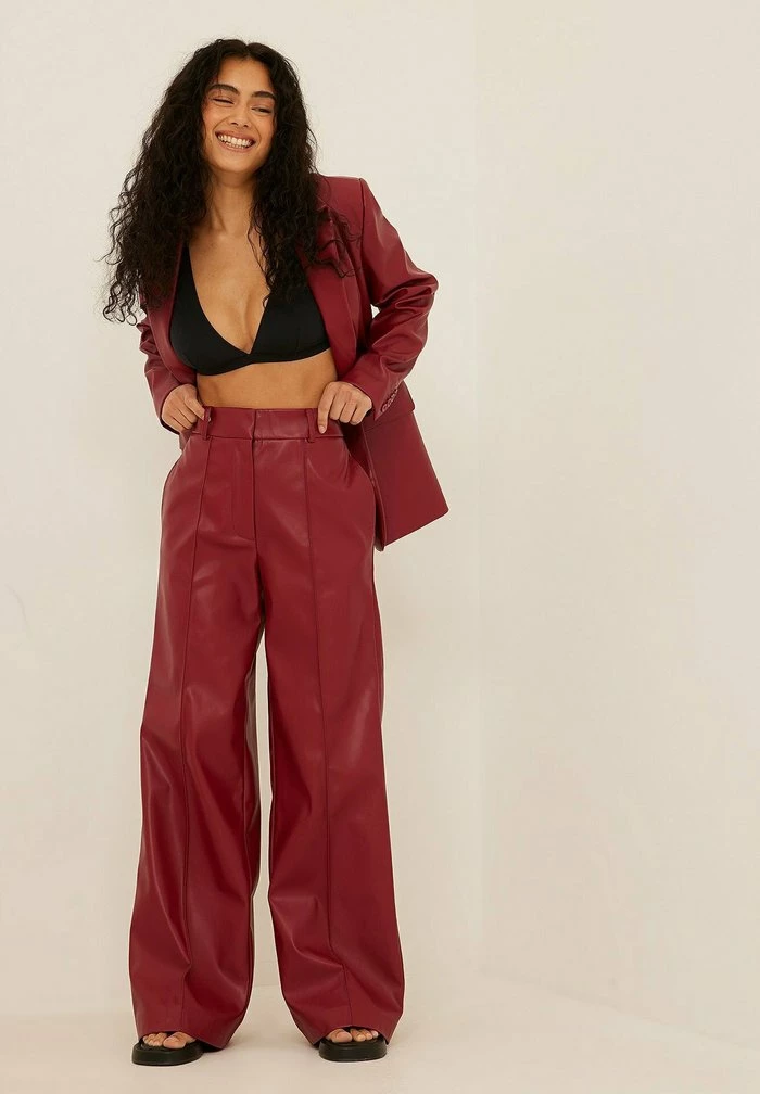 NA-KD Pantalon Classique - Rhubarb 1 NA-KD Pantalon Classique - Rhubarb