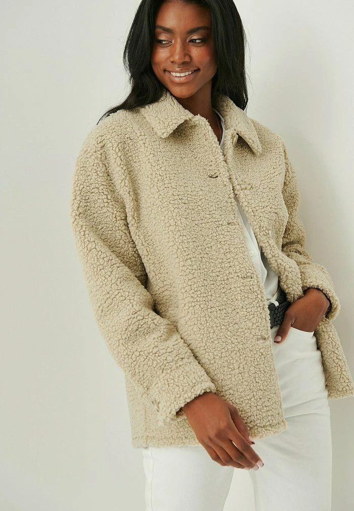 NA-KD Veste D'hiver - Beige 1 NA-KD Veste D'hiver - Beige
