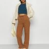 NA-KD STRAIGHT PANTS - Pantalon De Survêtement - Brown 6 NA-KD STRAIGHT PANTS - Pantalon De Survêtement - Brown -NA-KD Soldes Magasin 82b228e65fa14b5cb73fd6a6bcb4e61a