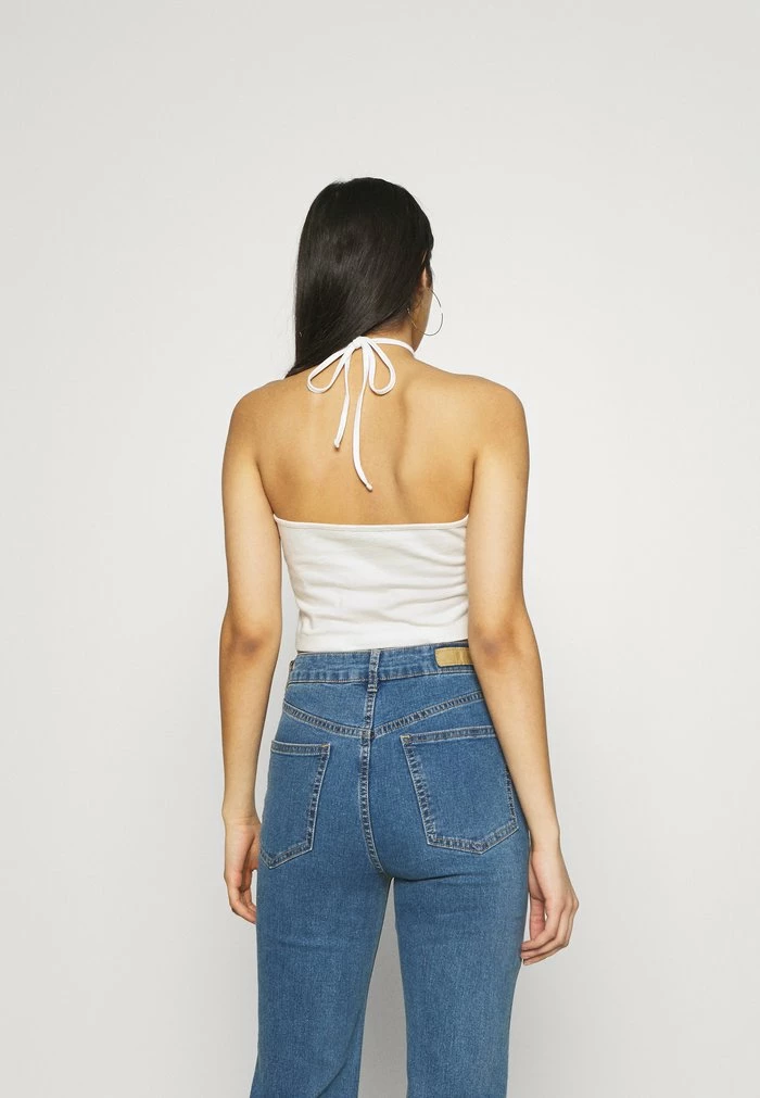 NA-KD HALTERNECK - Débardeur - White 3 NA-KD HALTERNECK - Débardeur - White – Image 3