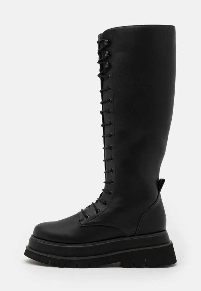 NA-KD CHUNKY LACE UP BOOTS - Bottes à Plateau - Black 2 NA-KD CHUNKY LACE UP BOOTS - Bottes à Plateau - Black – Image 2