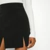 NA-KD DOUBLE SLIT MINI SKIRT - Minijupe - Black 9 NA-KD DOUBLE SLIT MINI SKIRT - Minijupe - Black -NA-KD Soldes Magasin 871f7d0b3ab64cf390757e0fc76808fc