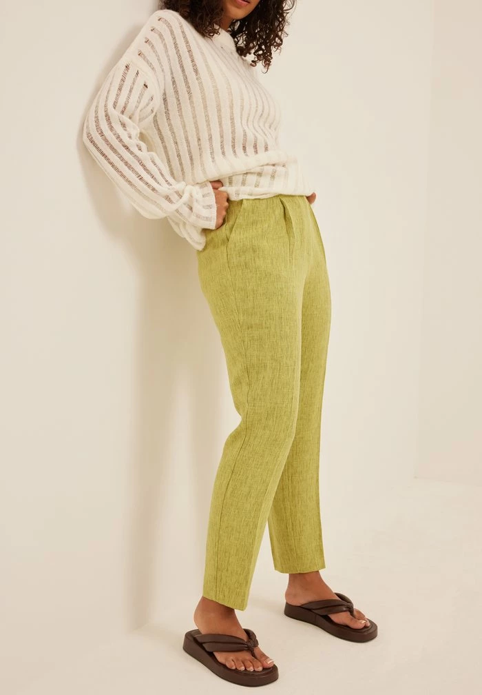 NA-KD KURZE MELANGE - Pantalon Classique - Green 4 NA-KD KURZE MELANGE - Pantalon Classique - Green – Image 4