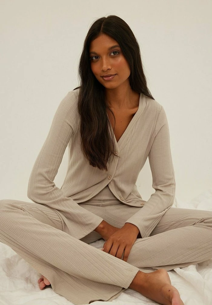 NA-KD Gilet - Beige 4 NA-KD Gilet - Beige – Image 4