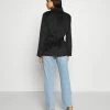NA-KD BELTED JACKET - Blazer - Black -NA-KD Soldes Magasin 8e5fc2b1b270411b8813cfc4d5fb894e