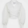 NA-KD OVERLAPPED PUFFY SLEEVE - Blouse - White -NA-KD Soldes Magasin 945339bbb31540a8b75364e6993ef673
