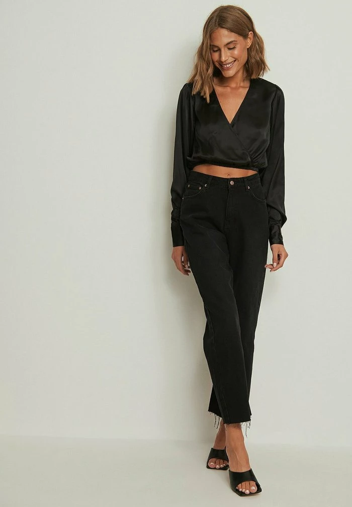 NA-KD Blouse - Black 2 NA-KD Blouse - Black – Image 2