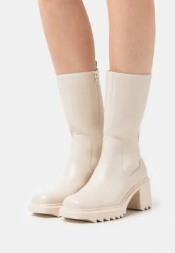 NA-KD HEELED PROFILE BOOTS - Bottes à Plateau - Offwhite
