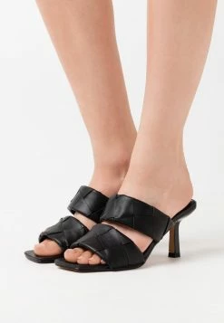 NA-KD BRAIDED DOUBLE STRAP MULE - Mules à Talons - Black