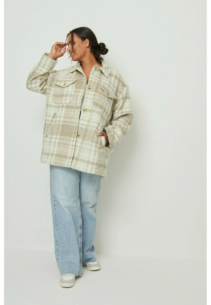 NA-KD BRUSTTASCHE - Manteau Court - Checked 2 NA-KD BRUSTTASCHE - Manteau Court - Checked – Image 2