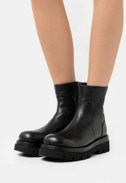 NA-KD Bottines à Plateau - Black