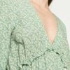 NA-KD BALLOON SLEEVE FRILL DRESS - Robe Longue - Green Flower 9 NA-KD BALLOON SLEEVE FRILL DRESS - Robe Longue - Green Flower -NA-KD Soldes Magasin 9dc1eedead28441aae452f959100f0d6