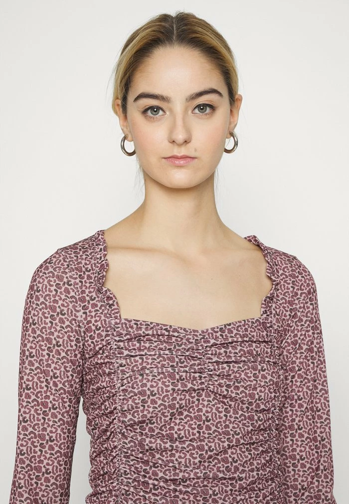 NA-KD FRILL DETAIL RUCHED - T-shirt à Manches Longues - Pink 1 NA-KD FRILL DETAIL RUCHED - T-shirt à Manches Longues - Pink