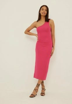 NA-KD MIT OFFENER SCHULTERNPARTIE - Robe Fourreau - Fuchsia