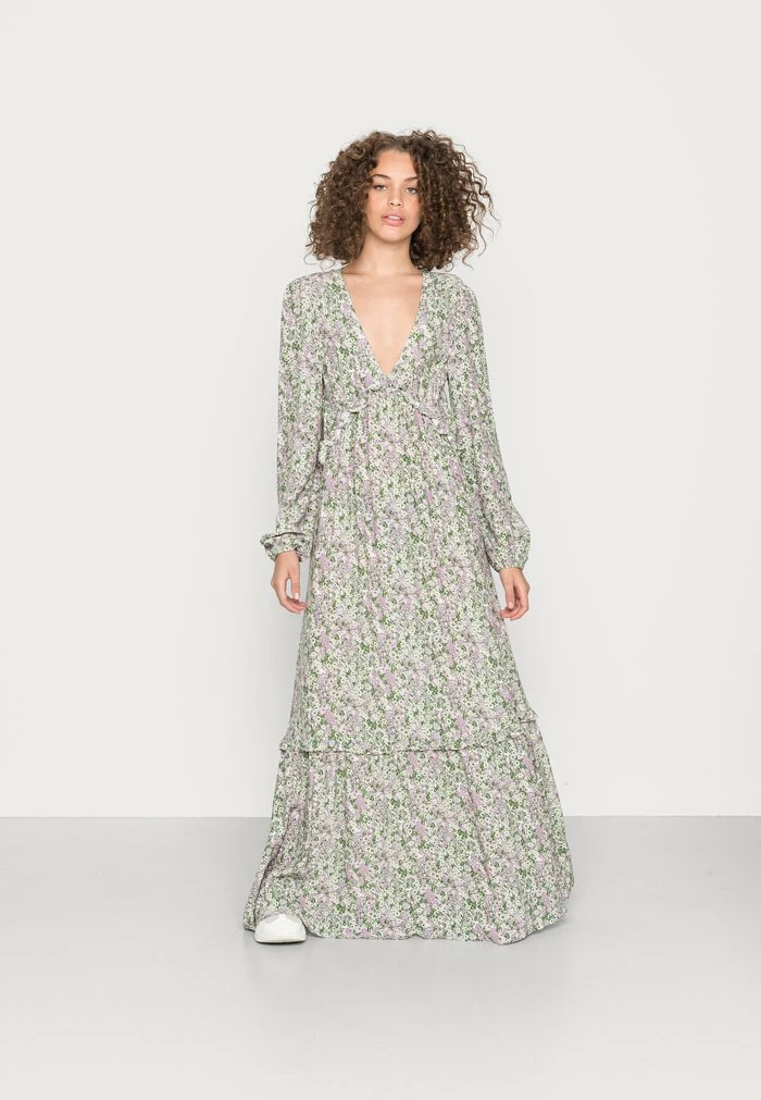 NA-KD BALLOON SLEEVE FRILL DRESS - Robe Longue - Pink Flower 1 NA-KD BALLOON SLEEVE FRILL DRESS - Robe Longue - Pink Flower