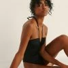 NA-KD RECYELTER NECKHOLDER - Maillot De Bain - Black -NA-KD Soldes Magasin a4254ec64c284a05b6333a3c3cc6de86