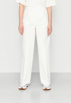 NA-KD BLEND SUIT TROUSERS - Pantalon Classique - Off White