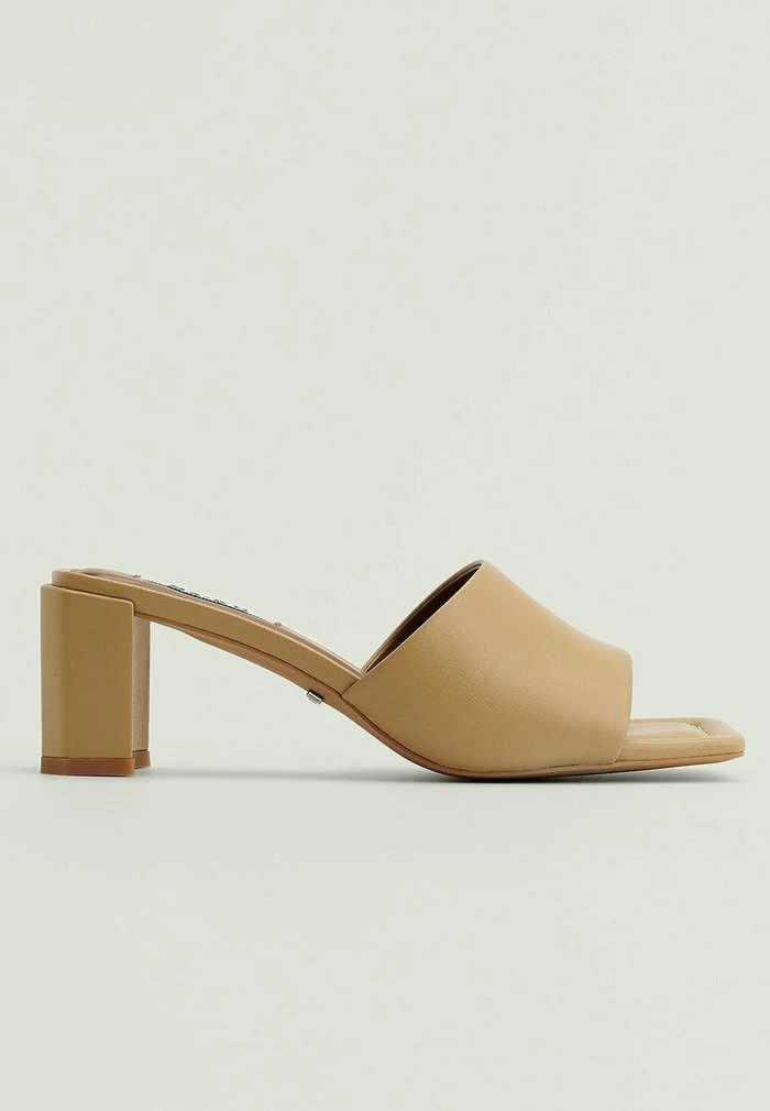 NA-KD HALBSCHUHE MIT GEPOLSTERTER SOHLE - Mules - Pale Banana 2 NA-KD HALBSCHUHE MIT GEPOLSTERTER SOHLE - Mules - Pale Banana – Image 2