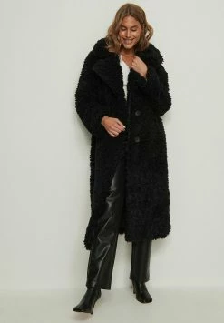 NA-KD Veste D'hiver - Black