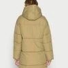 NA-KD PADDED LONG JACKET - Veste D'hiver - Green 7 NA-KD PADDED LONG JACKET - Veste D'hiver - Green -NA-KD Soldes Magasin a84c92613c254b998c3c1790487fddde