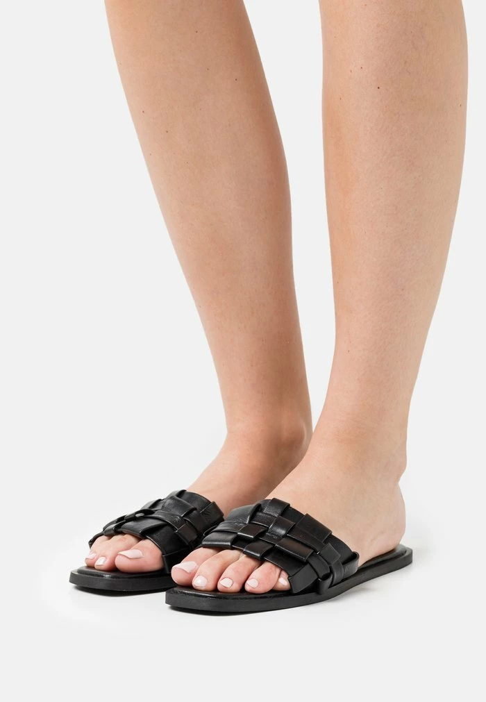 NA-KD BRAIDED - Mules - Black 1 NA-KD BRAIDED - Mules - Black