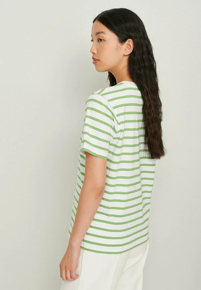 NA-KD T-shirt Imprimé - White/green 3 NA-KD T-shirt Imprimé - White/green – Image 3