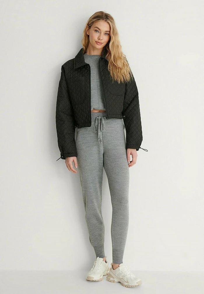 NA-KD Veste Mi-saison - Black 2 NA-KD Veste Mi-saison - Black – Image 2