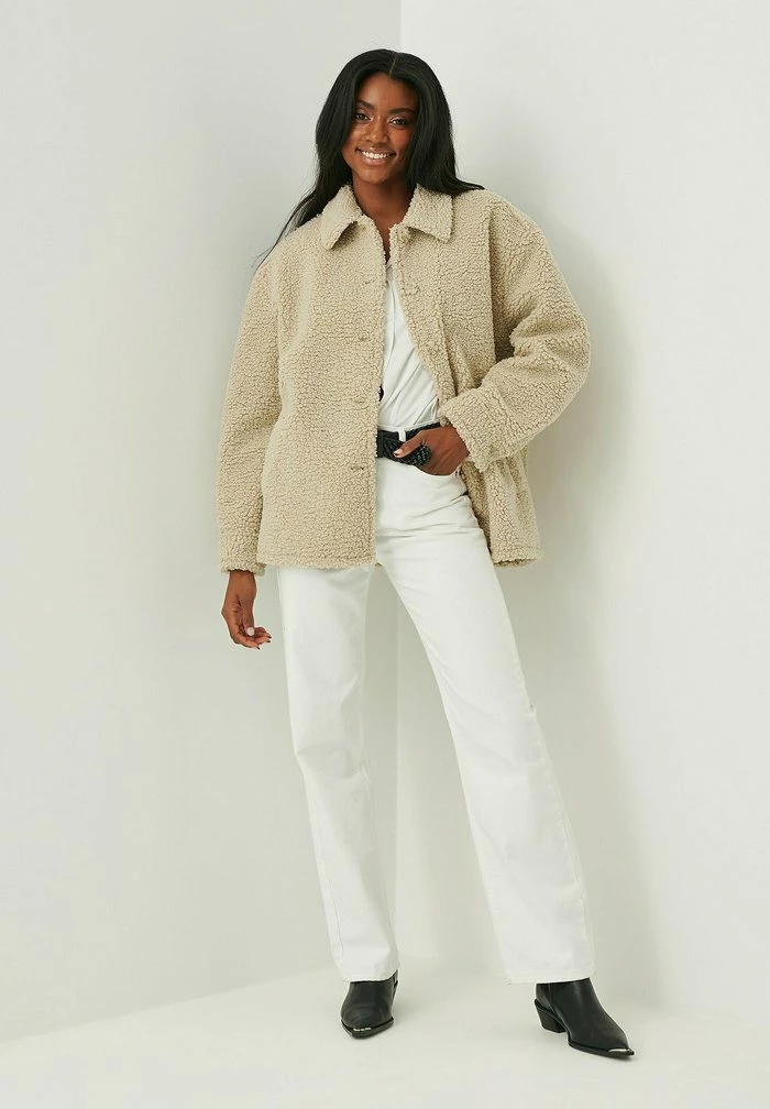 NA-KD Veste D'hiver - Beige 2 NA-KD Veste D'hiver - Beige – Image 2