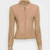 NA-KD SHIRT - Blouse - Dark Beige -NA-KD Soldes Magasin b086651c11734b85b2838e3e0e080f57