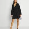NA-KD SMOCKED WAIST MINI DRESS - Robe De Jour - Black -NA-KD Soldes Magasin b139cf532f764edea2722fc97e14543f