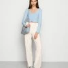 PAMELA REIF X NA-KD - DRAWSTRING DETAIL LONG SLEEVE - T-shirt à Manches Longues - Dusty Blue -NA-KD Soldes Magasin b6a951e8d0bb42af9242f4829ed81d30