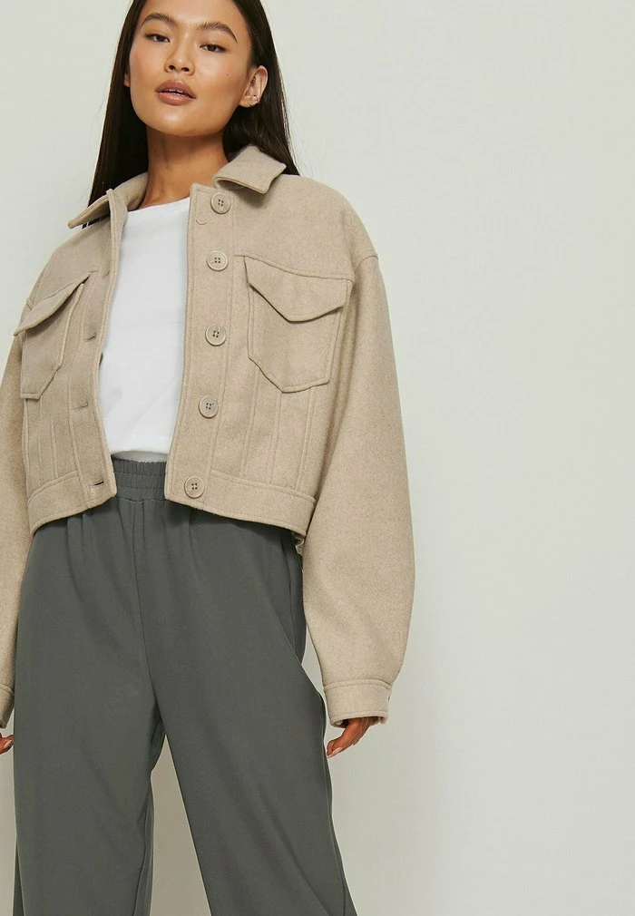 NA-KD Veste Légère - Beige 1 NA-KD Veste Légère - Beige