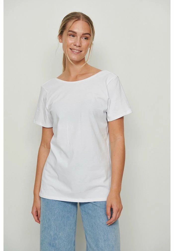 NA-KD 2 PACK ORGANIC BASIC DEEP BACK TEE - T-shirt Basique - Black/white 2 NA-KD 2 PACK ORGANIC BASIC DEEP BACK TEE - T-shirt Basique - Black/white – Image 2