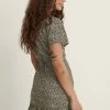 NA-KD WRAP MINI DRESS - Robe De Jour - Leo -NA-KD Soldes Magasin c6780e5c5147490d9f577dd7a8819dbe