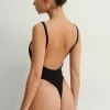 NA-KD MIT TIEFEM RÜCKENAUSSCHNITT - Body - Black -NA-KD Soldes Magasin cc9c7be6f3e4407bb2cc1a77f6a33aac
