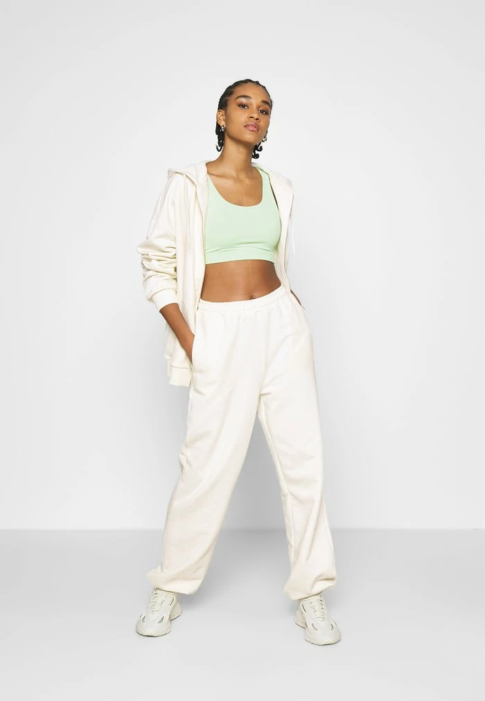 NA-KD X ZALANDO EXCLUSIVE - LOOSE FIT PANTS - Pantalon De Survêtement - Off-white 2 NA-KD X ZALANDO EXCLUSIVE - LOOSE FIT PANTS - Pantalon De Survêtement - Off-white – Image 2