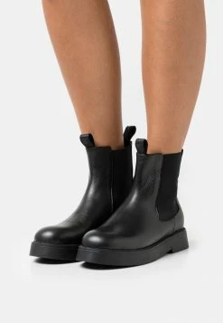 NA-KD BASIC CHELSEA BOOTS - Bottines à Plateau - Black