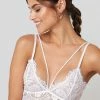 NA-KD RAW EDGE DOUBLE STRAP BRA - Soutien-gorge à Armatures - White -NA-KD Soldes Magasin d11090b50ccb4a239a6db052784eeac5