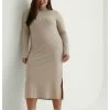 NA-KD RECYCELTES HOCHGESCHNITTENES GERIPPTES MIT LANGEN ÄR - Robe En Jersey - Taupe 5 NA-KD RECYCELTES HOCHGESCHNITTENES GERIPPTES MIT LANGEN ÄR - Robe En Jersey - Taupe -NA-KD Soldes Magasin d2c6bd6f9421485792ca56592c27fff4
