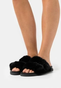 NA-KD FLUFFY BUCKLE - Mules - Black