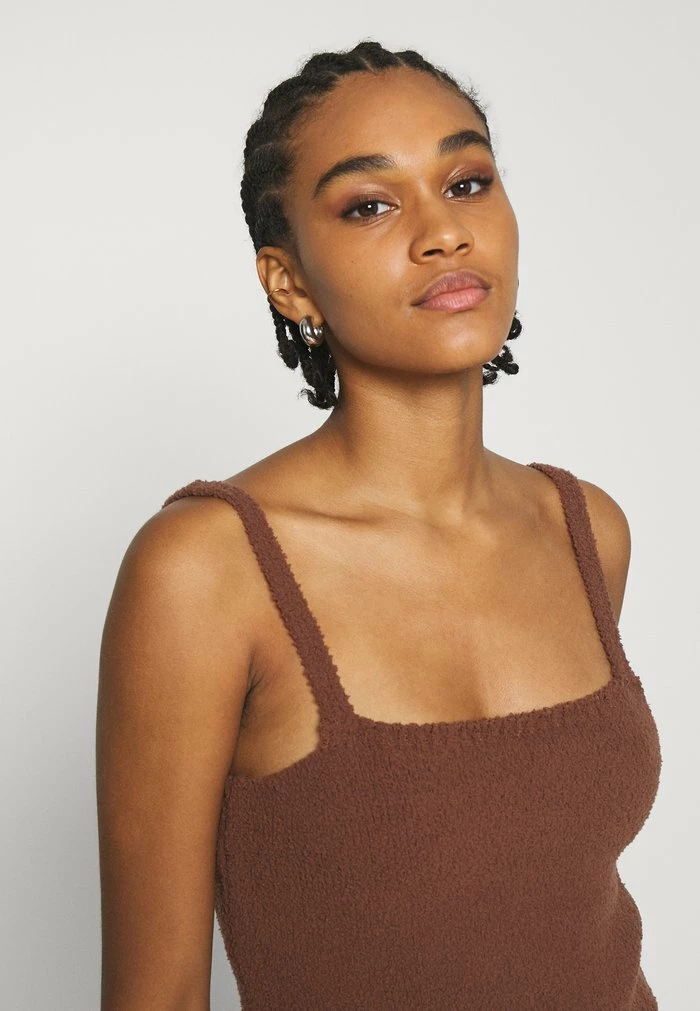 NA-KD X ZALANDO EXCLUSIVE - FLUFFY SINGLET - Débardeur - Nougat 4 NA-KD X ZALANDO EXCLUSIVE - FLUFFY SINGLET - Débardeur - Nougat – Image 4